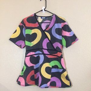 Factory Uniforms scrubs top HEARTS  size L